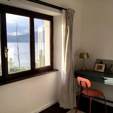 Ciao Lago: Front Row View Oggebbio