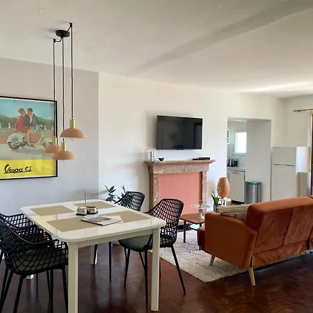 Ciao Lago: Front Row View Appartement