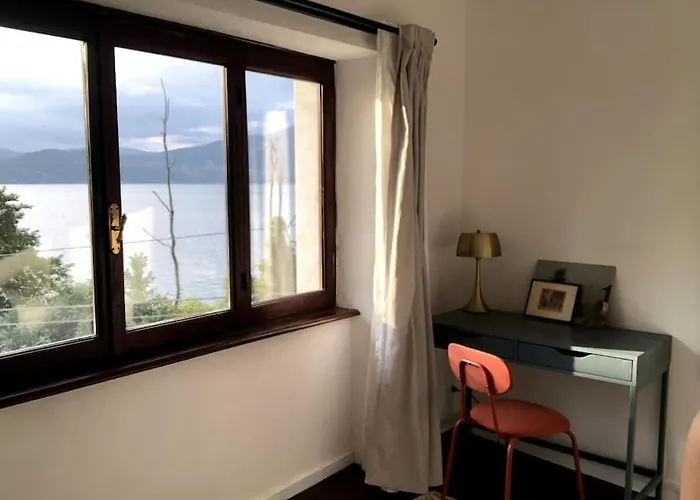 Ciao Lago: Front Row View 오게비오