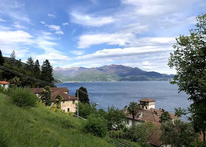 Ciao Lago: Front Row View Apartament *