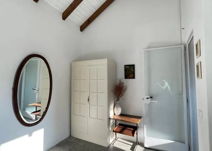 Ciao Lago: Front Row View *